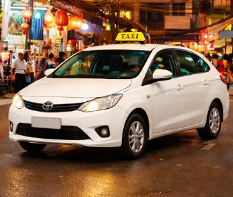 Taxi 4 chỗ liên tỉnh