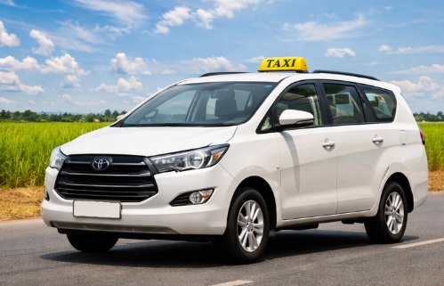 Taxi 7 chỗ du lịch
